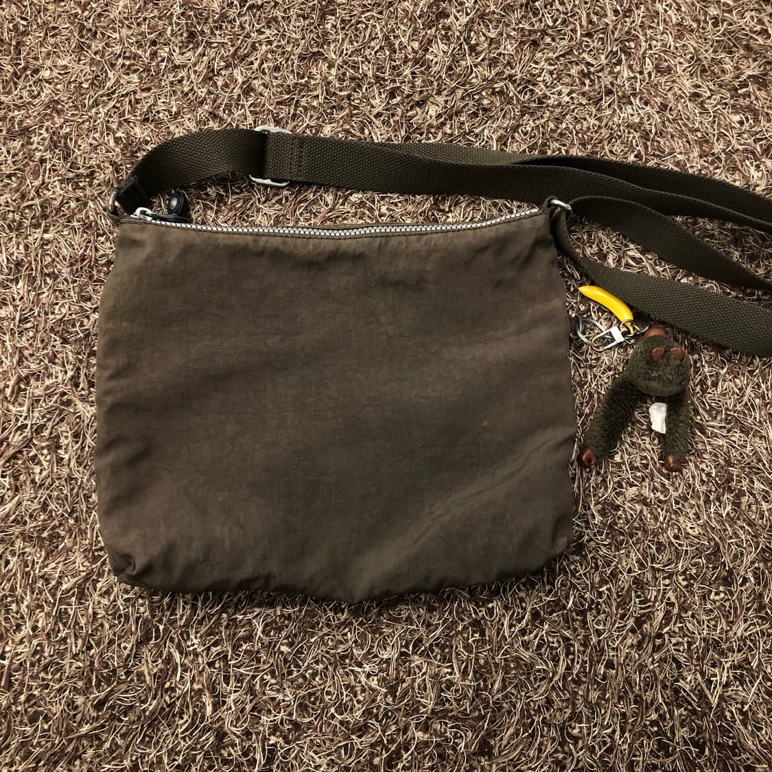 키플링 브라운 크로스백 상품이미지3