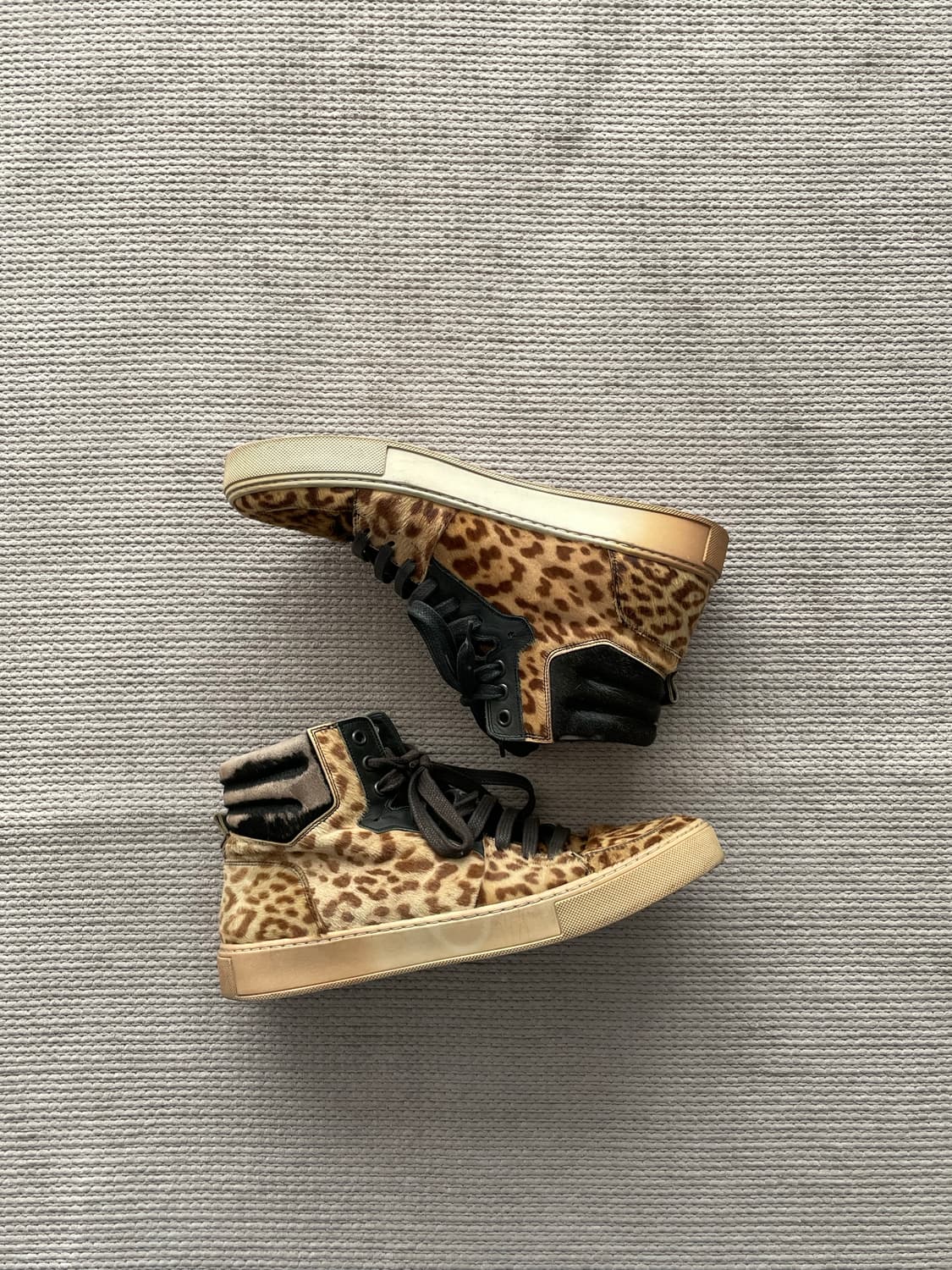 생로랑 레오파드 송치 스니커즈 상품이미지1