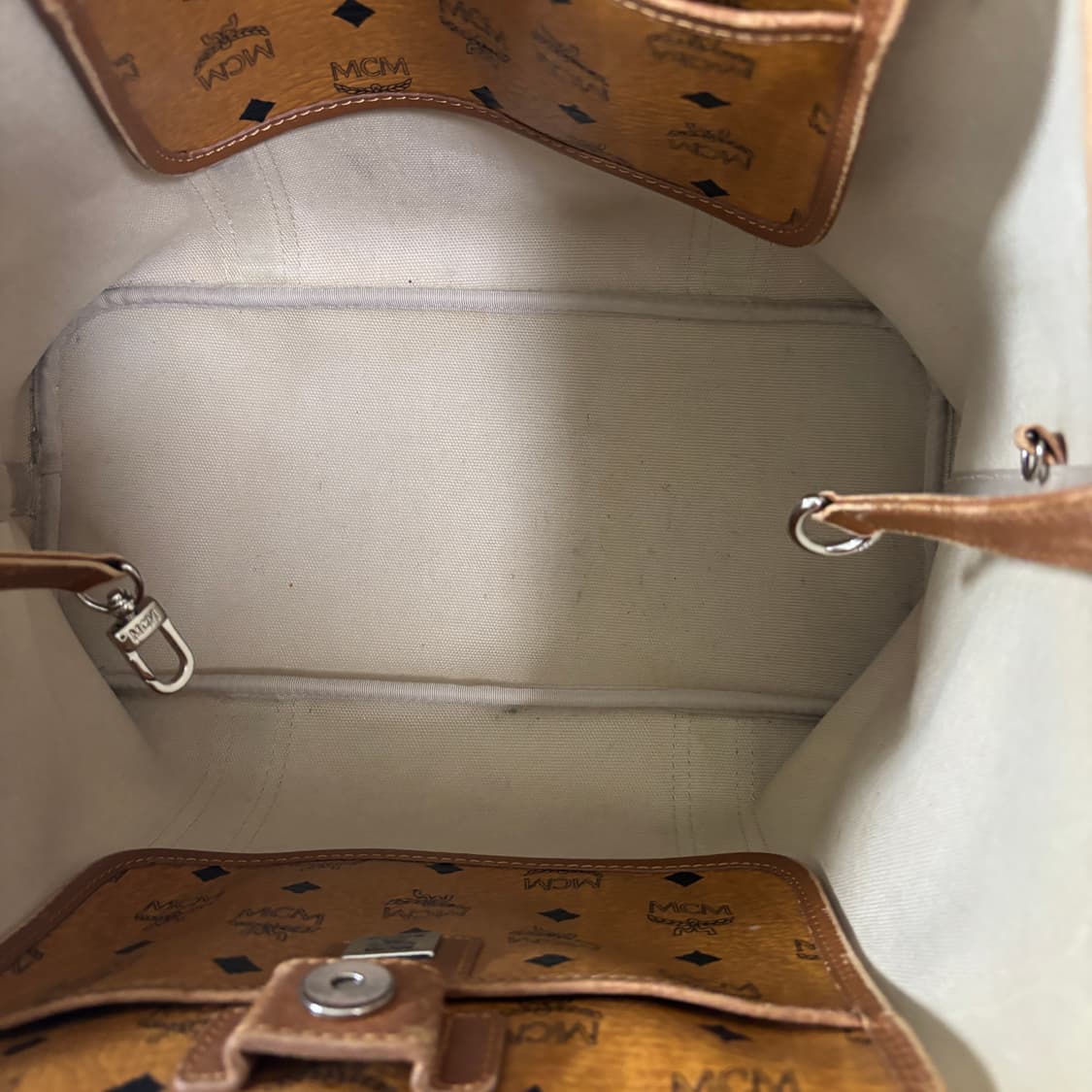 MCM 토트백 브라운 상품이미지3