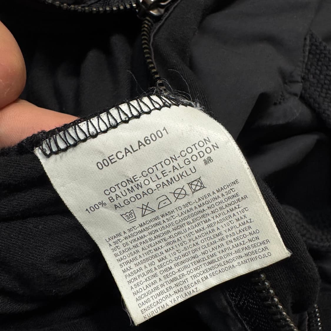 Name : 디젤 DIESEL y2k 블랙컬러 하프 자켓 :)  상품이미지6