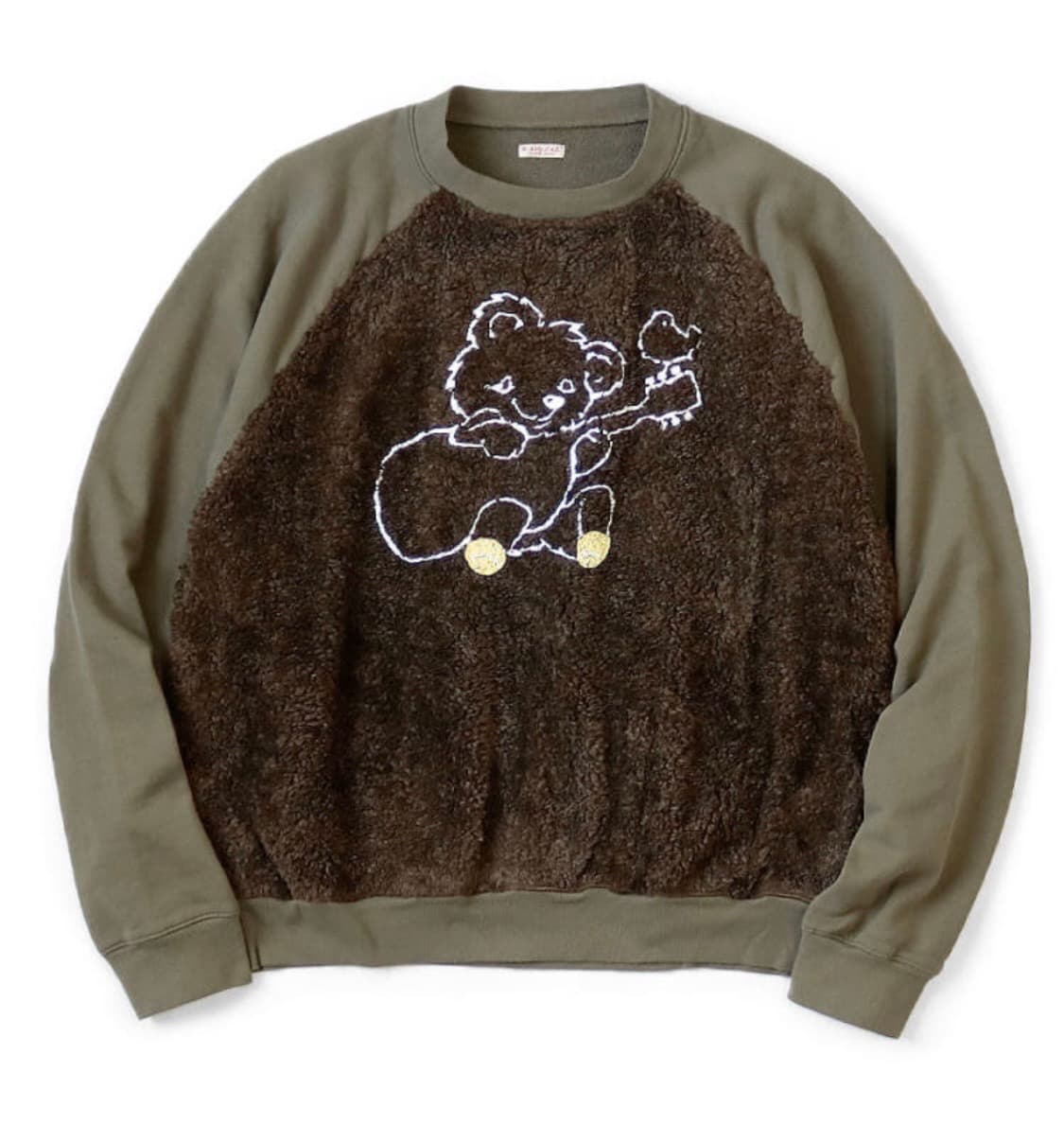 캐피탈 30 플리스 x 퍼 그리즐리 스웨트셔츠 상품이미지2