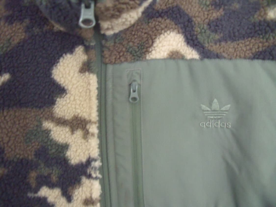 아디다스 리버시블 카모 플리스 쉐르파 베스트 조끼 상품이미지3