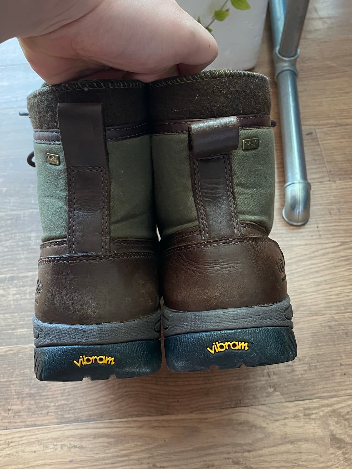 UGG Eaglin Stout 어그부츠 상품이미지4