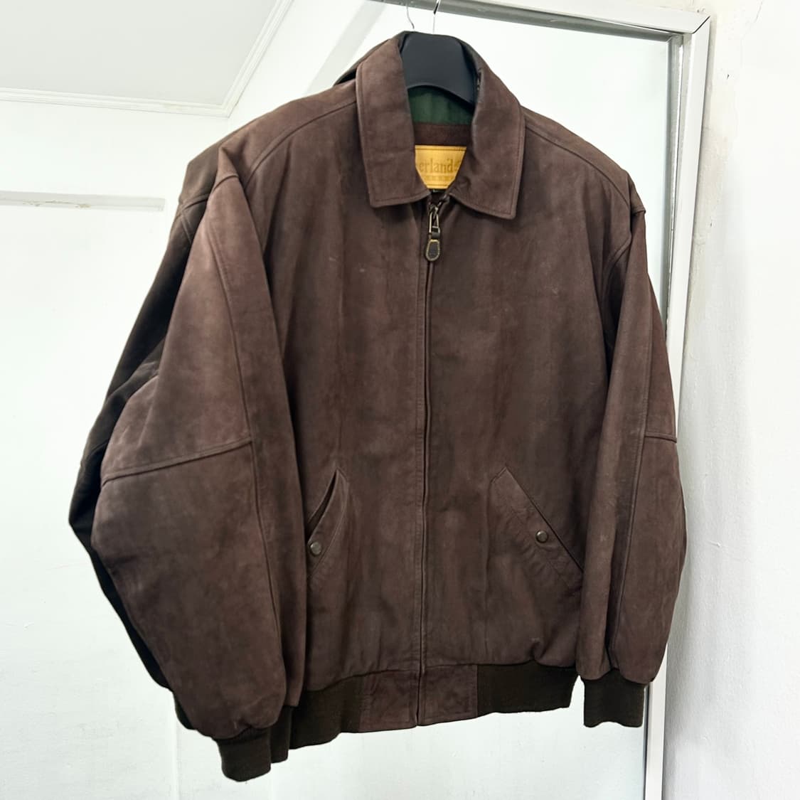 팀버랜드 시그니처 로고 소가죽 봄버 자켓 상품이미지1