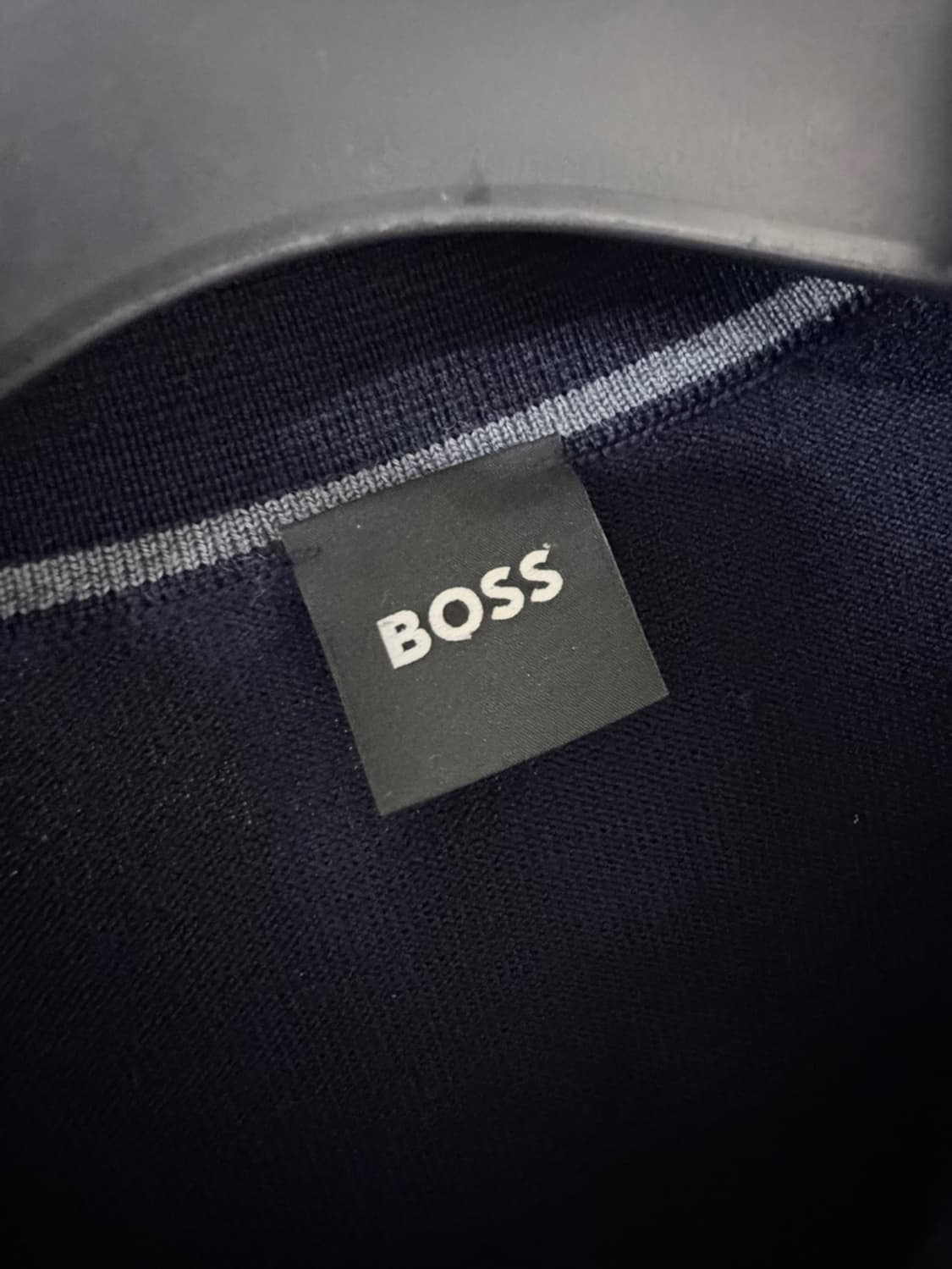 보스 로고 울 카라 니트  상품이미지4