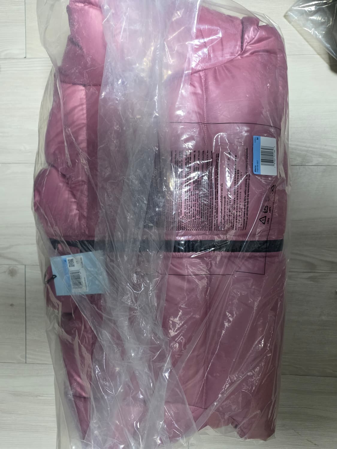 새상품) 나이키 녹타 푸퍼 패딩 상품이미지1