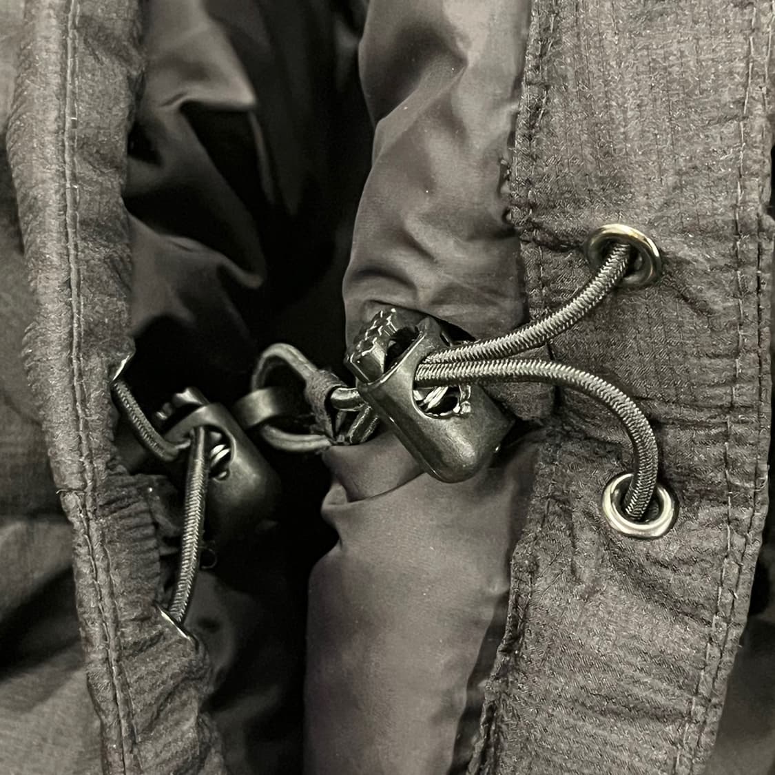 [정품/105] 몽벨 블랙 경량 후드 패딩 점퍼 b18 상품이미지8