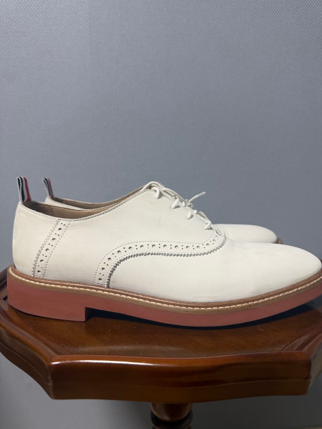 톰브라운 화이트 누벅 새들슈즈 [42.5] 상품이미지6