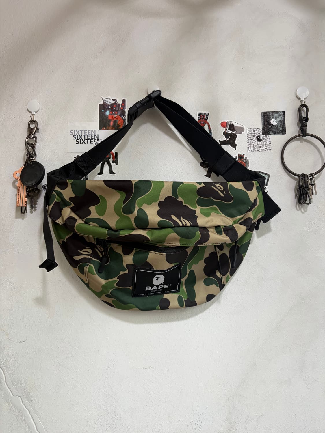 베이프 카모 힙색 상품이미지1