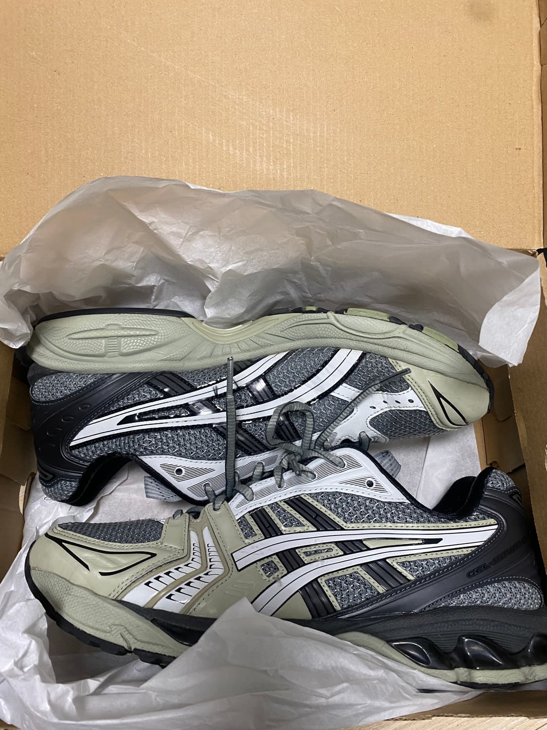 275 아식스 키코 젤카야노14 피드몬트 그레이 상품이미지1