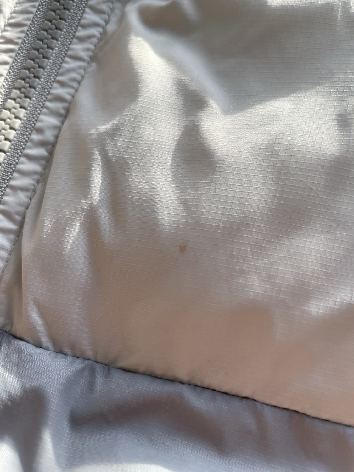 팔라스 하프 집 푸파 그레이 패딩 상품이미지8