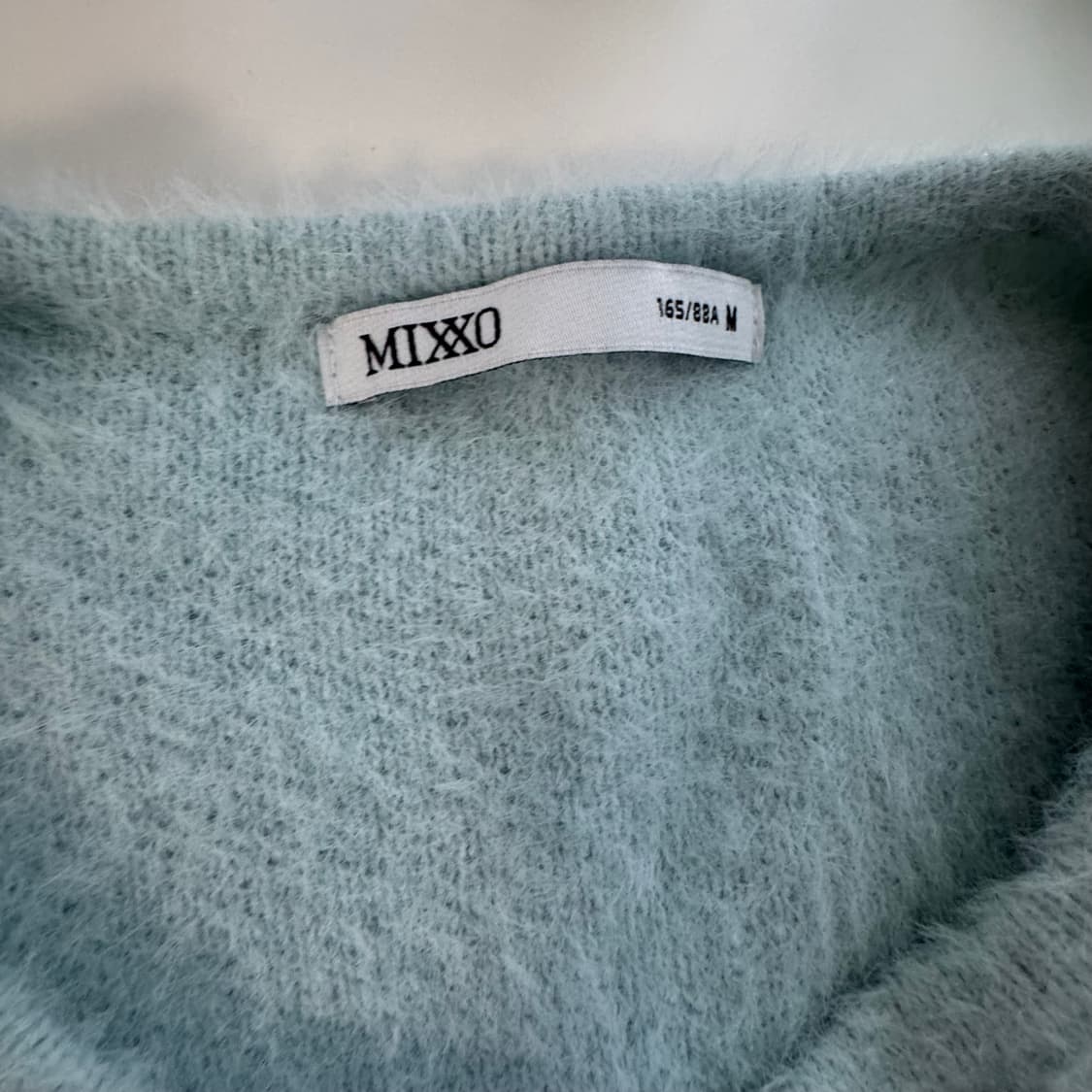 미쏘 보송포근 민트색 긴팔 가디건 M 상품이미지7