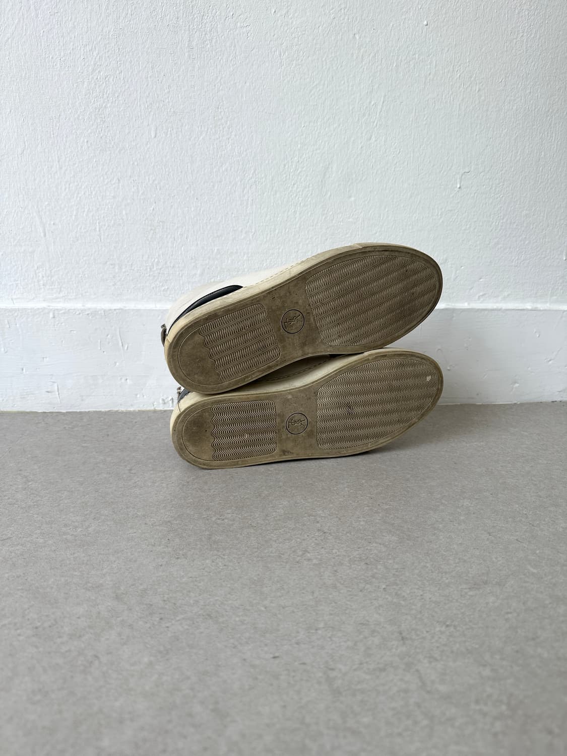 생로랑 2000s YSL 화이트 레더 하이탑 상품이미지8