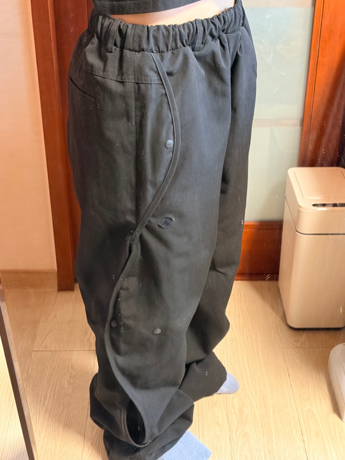 22ss 산산기어 웨이브 블랙 팬츠 상품이미지2