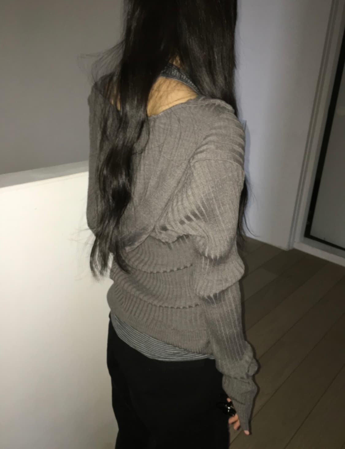 easeas 이즈이즈 drop hood cardigan charcoal 상품이미지4