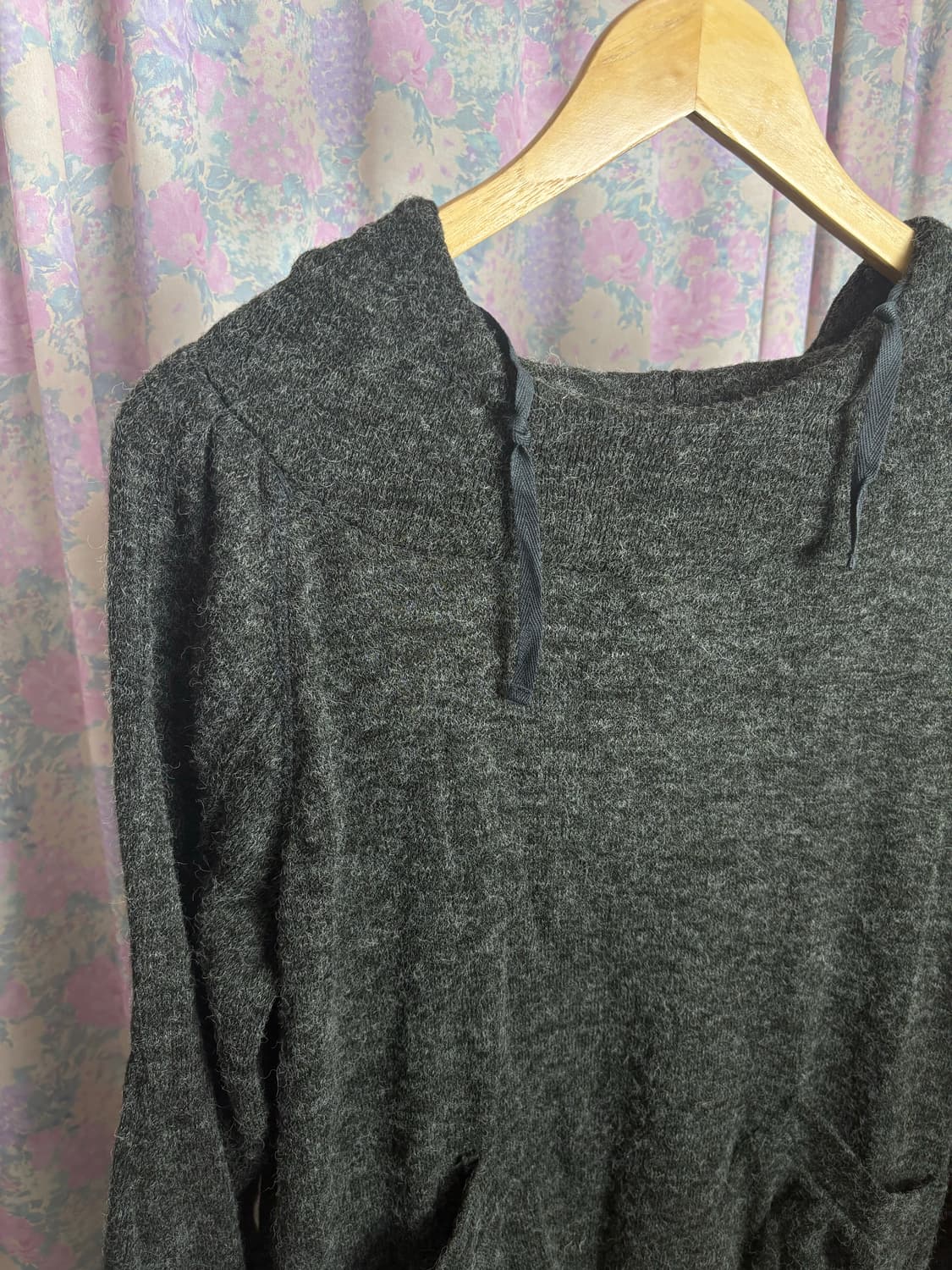 다크 카키 후드 니트  상품이미지6