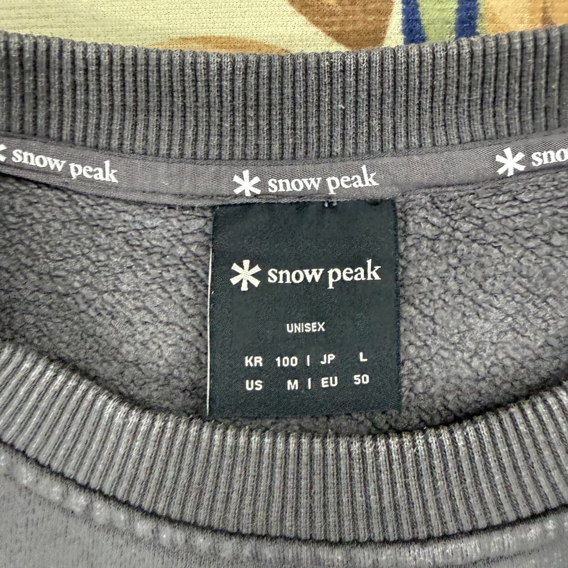 (L)스노우 피크 Snowpeak 그래픽 맨투맨 상품이미지2