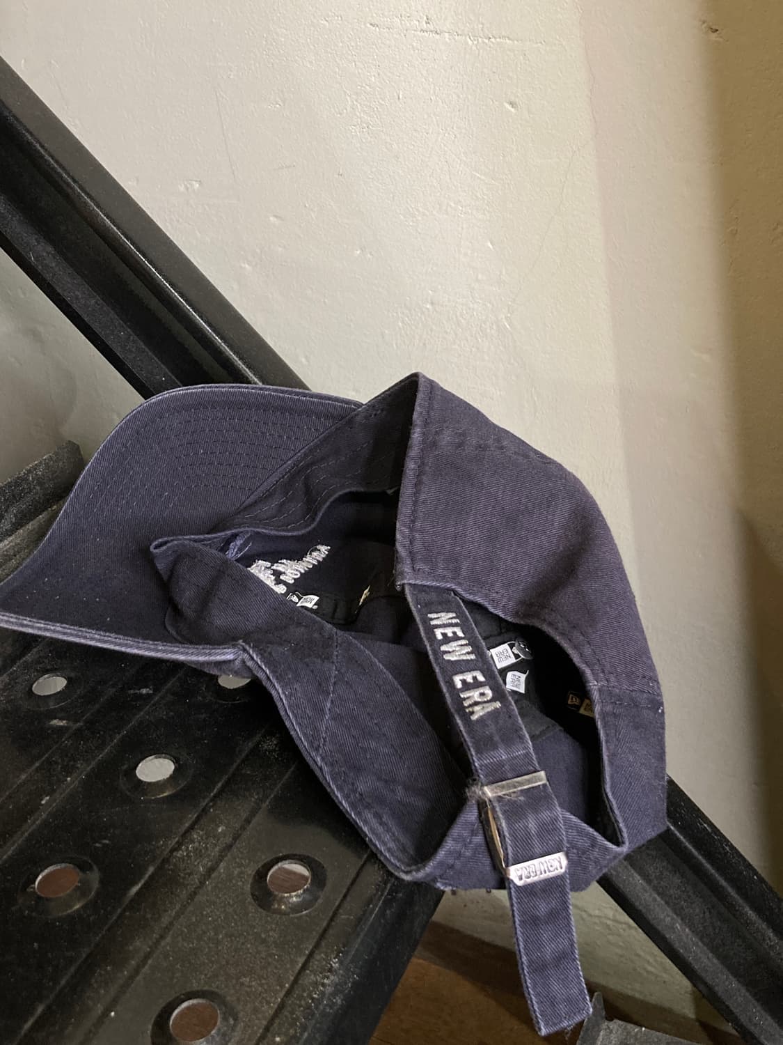 뉴에라 빈티지 네이비 캡  상품이미지3