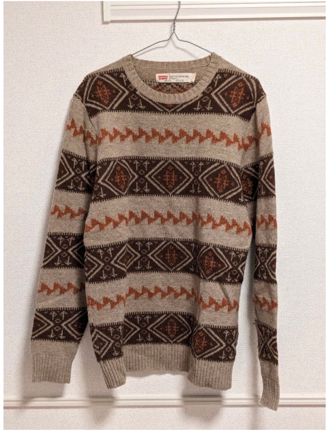 리바이스 나바호 니트 판매합니다 상품이미지1