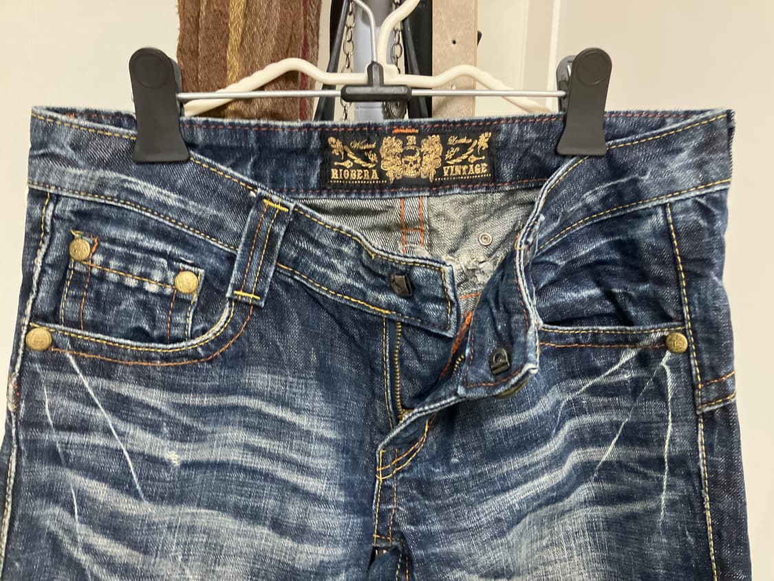 자수디테일 청바지 상품이미지3