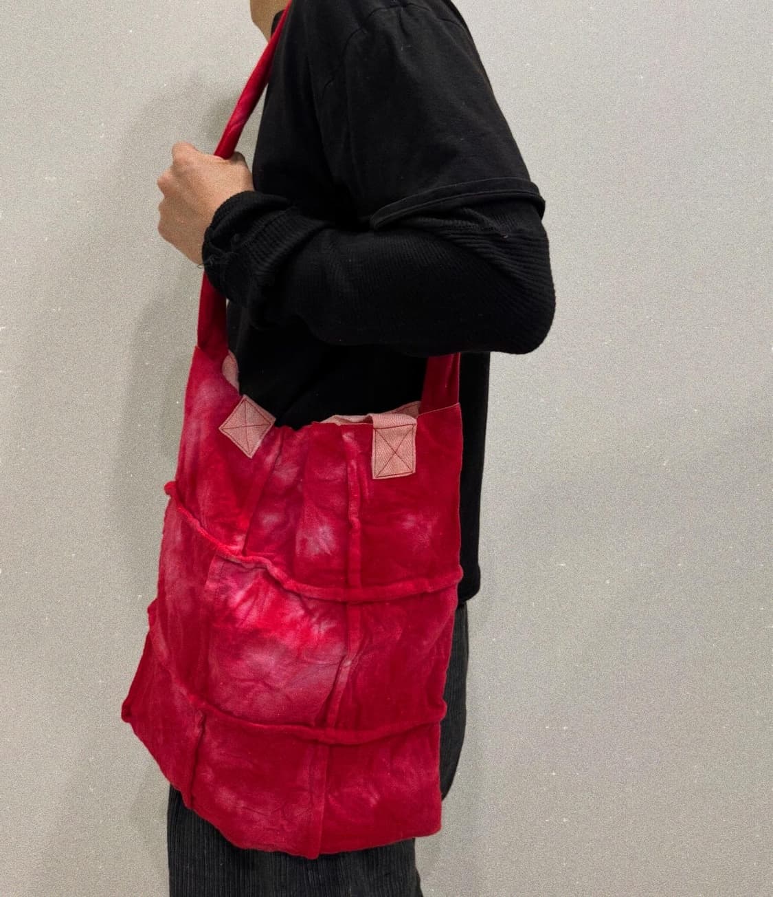 꼼데가르송 레드 다잉 울 큐브 토트백 상품이미지2