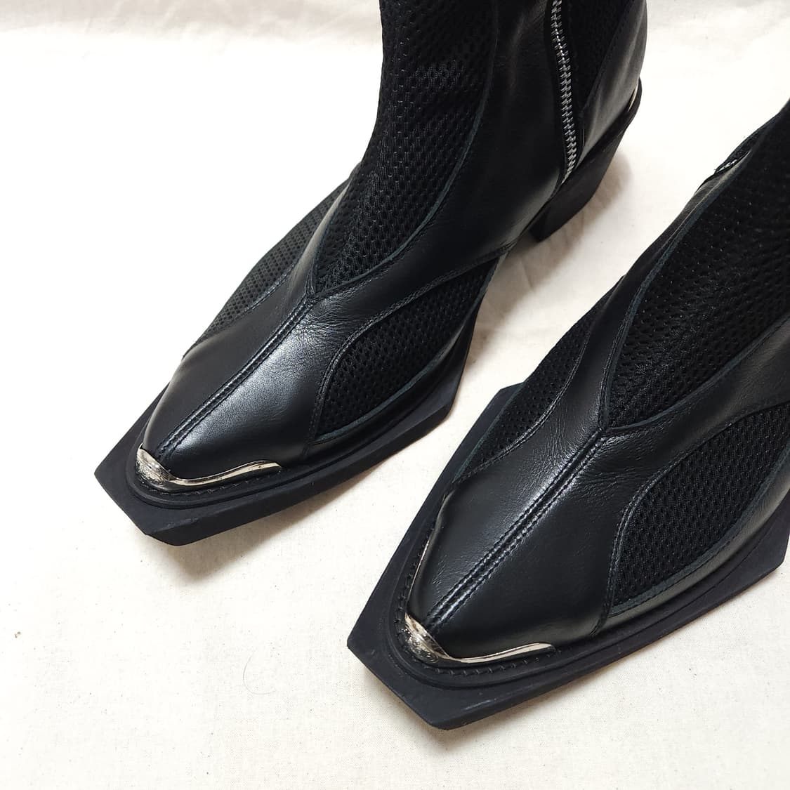 [280] 쏜가먼츠포인티드 스틸 토 메쉬 스컬처 부츠 상품이미지5