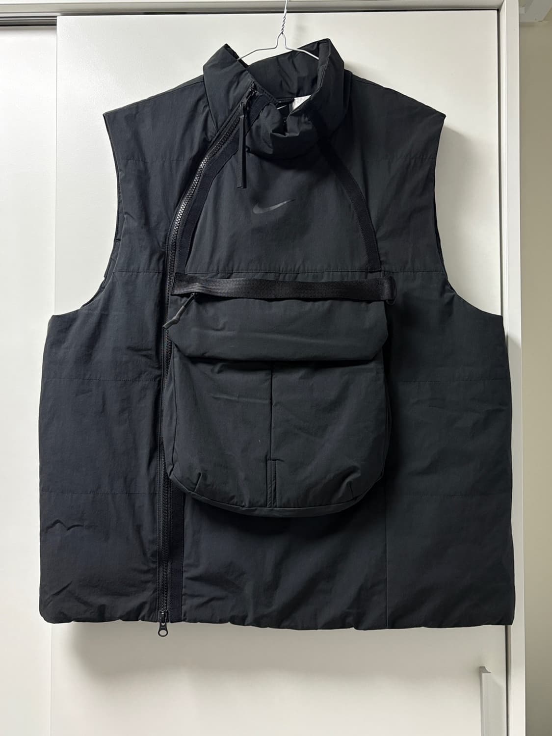 나이키 테크팩 조끼 상품이미지1