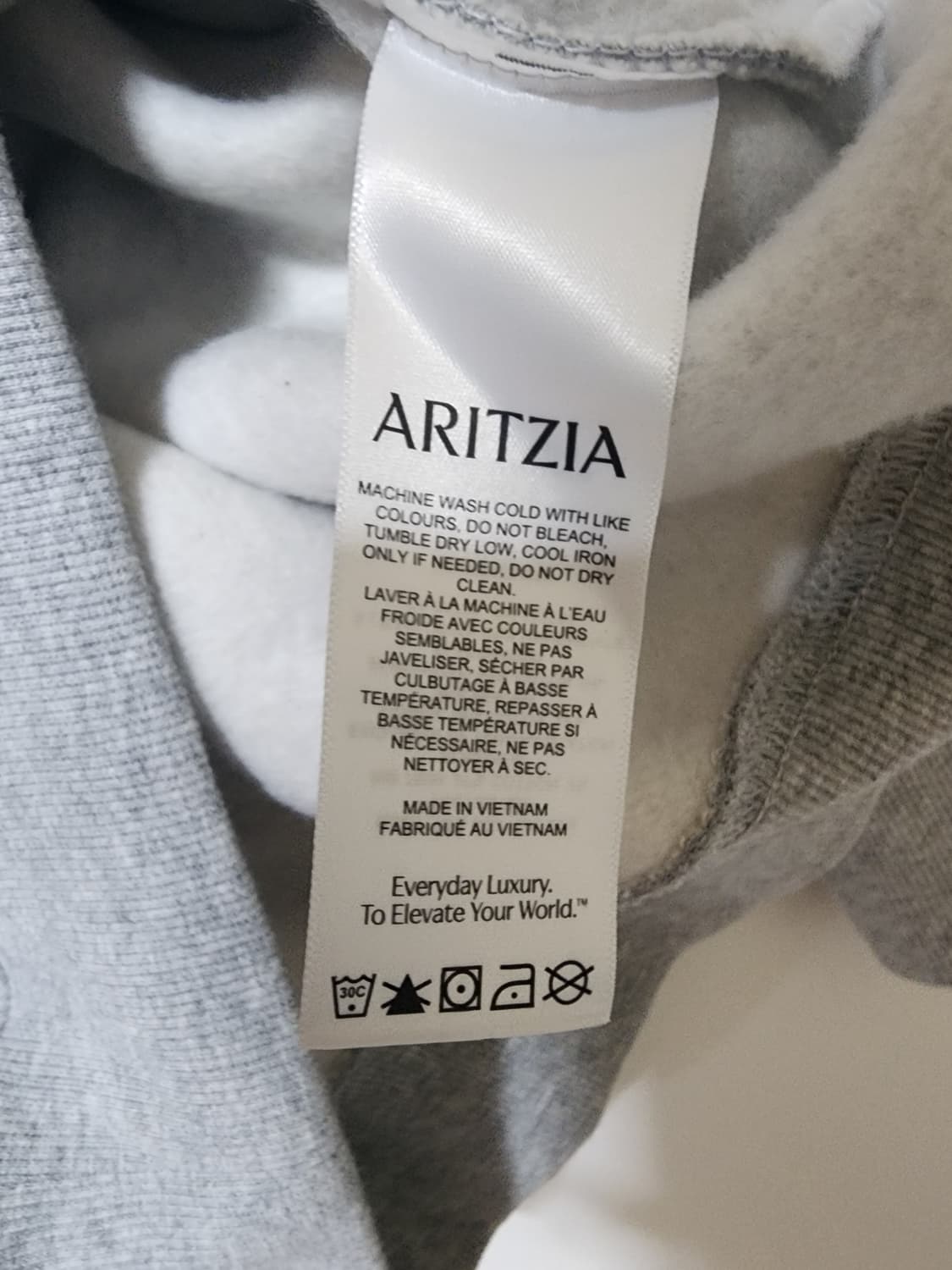 Aritzia 아리찌아 그레이 기모후드티 상품이미지9