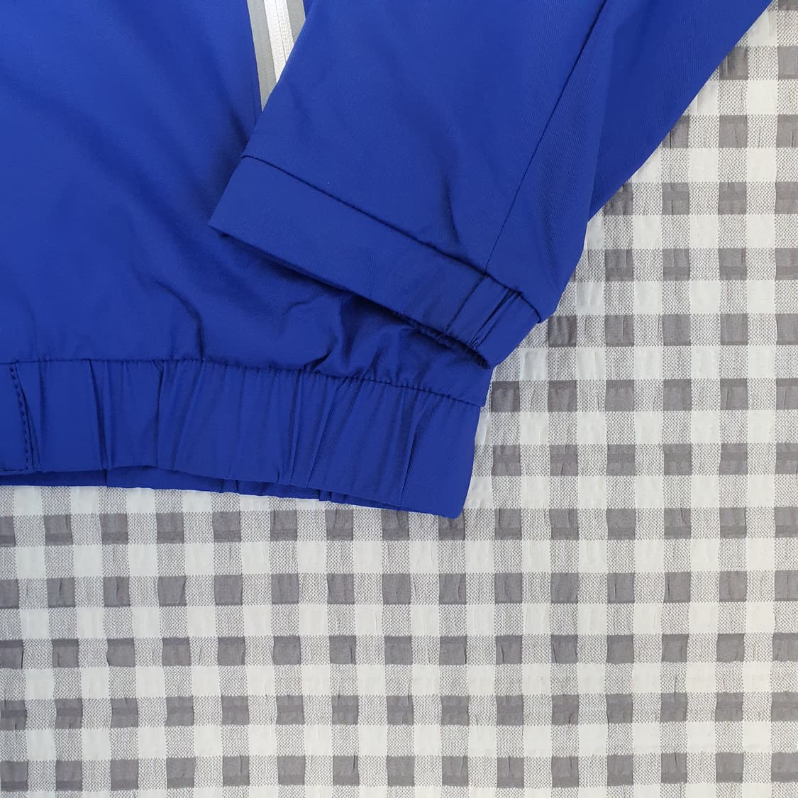 루이까스텔 골프웨어 바람막이 자켓 남자95~100 상품이미지4