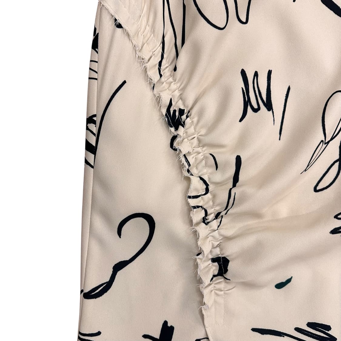 Je ne sais quoi, Drawing Slit Midi Skirt 상품이미지5