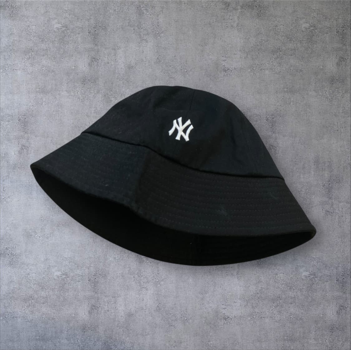 MLB 블랙 컬러 뉴욕양키스 로고 버킷햇 상품이미지1