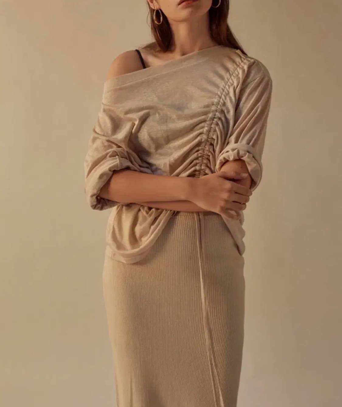 스컬프터 STRING LINEN 셔링 스트링 오프숄더 블라우스 티셔츠 탑 상품이미지4