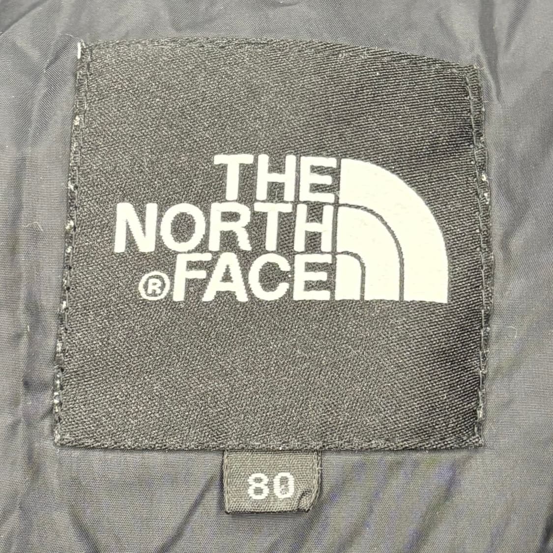 The North Face 눕시 700 구스다운 베스트 상품이미지3