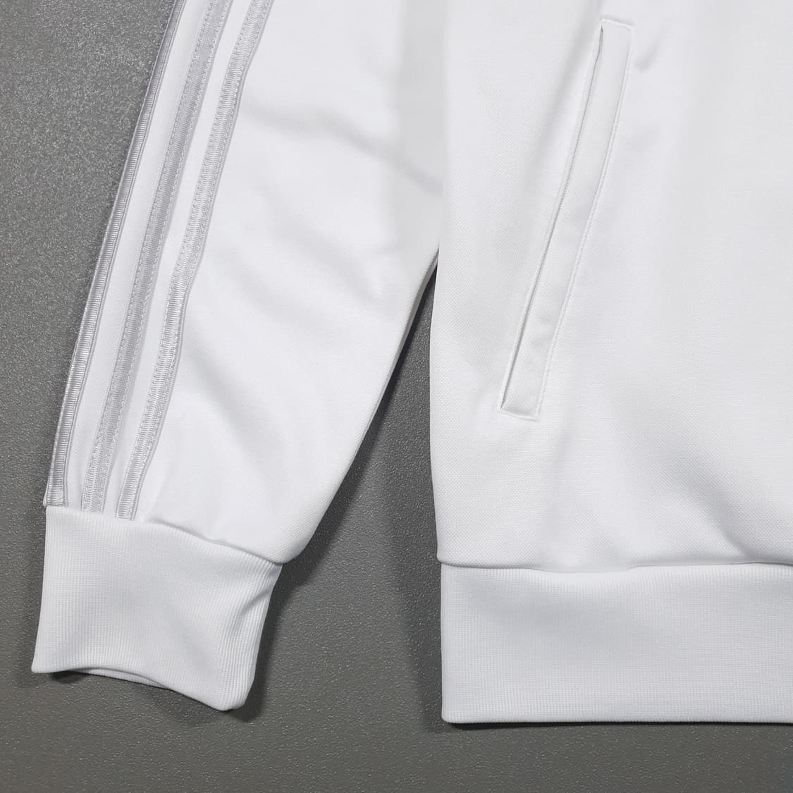 L 아디다스 희귀 대장급 독일 화이트 실버 트랙탑 져지 집업 자켓 100 상품이미지5