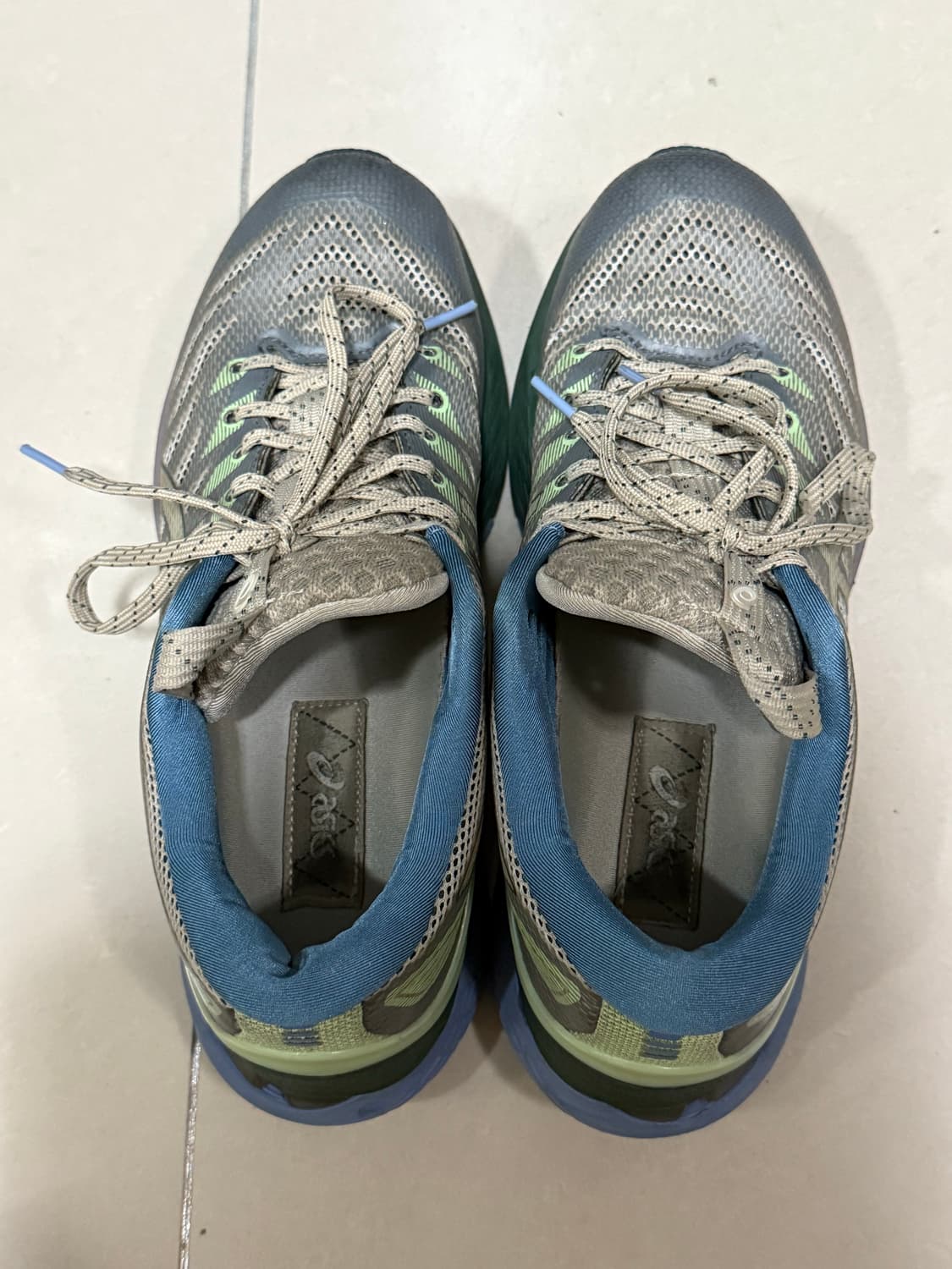 (W) 아식스 젤 카야노 28 카고일 포그 245 상품이미지1