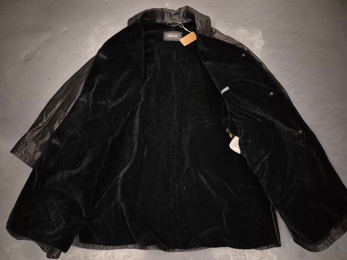 90s BALLY 숄카라 레더 코트 상품이미지3