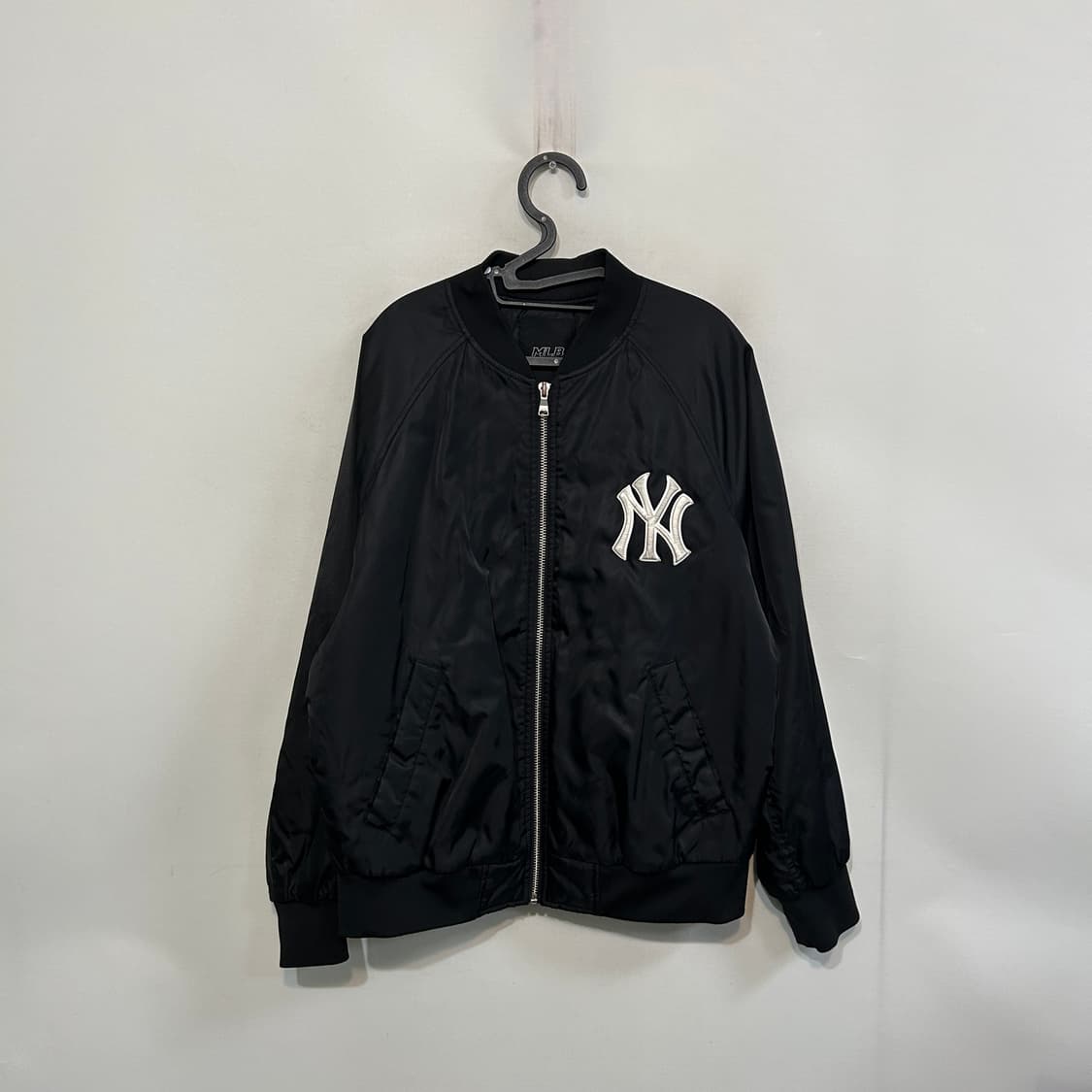MLB 항공점퍼 블랙 봄버 자켓 95 남성 상품이미지1