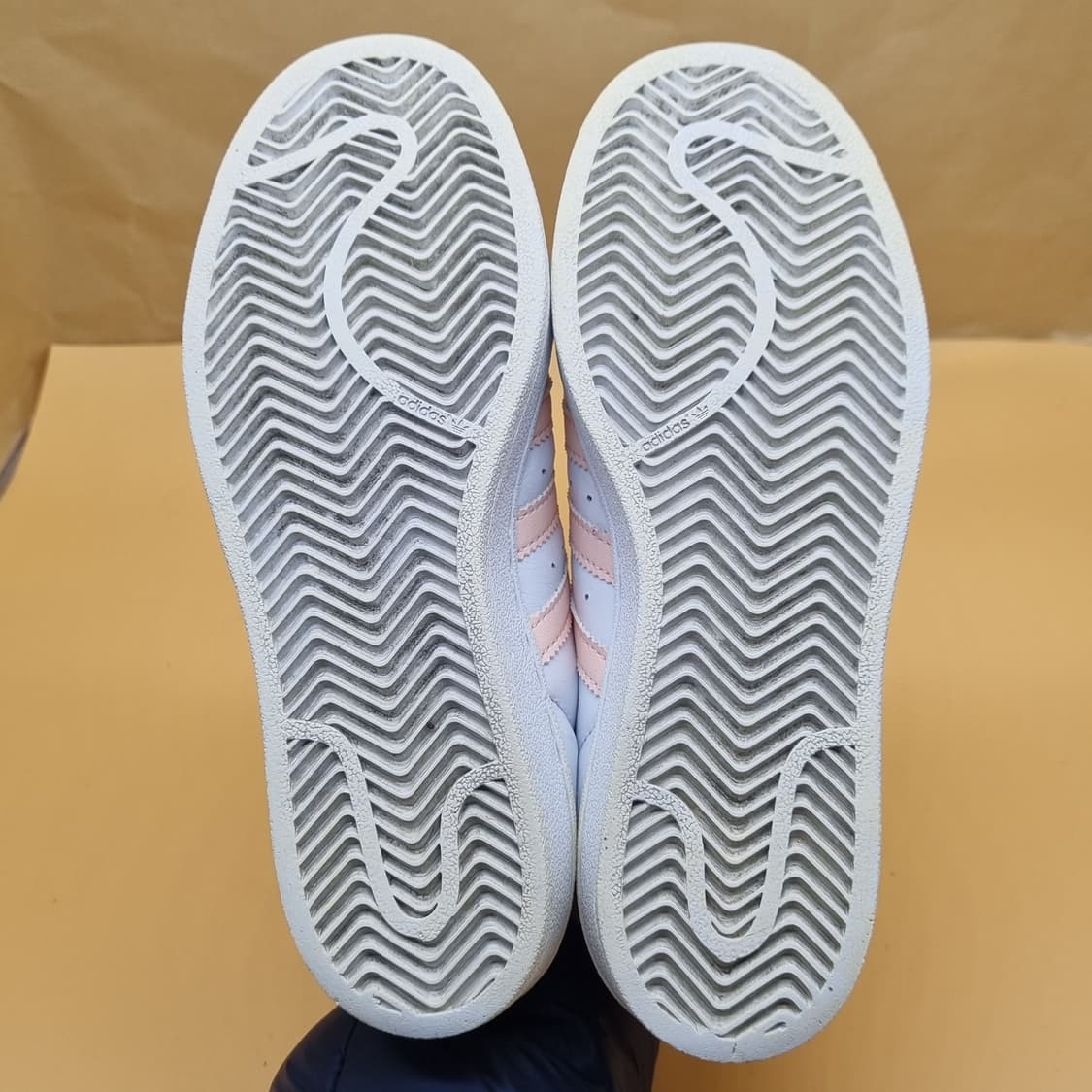 아디다스 슈퍼스타 여성스니커즈230. 상품이미지4