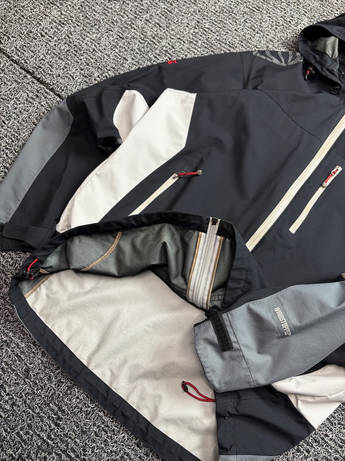 노스페이스 윈드스토퍼 고프코어 배색 바람막이 2134 상품이미지3