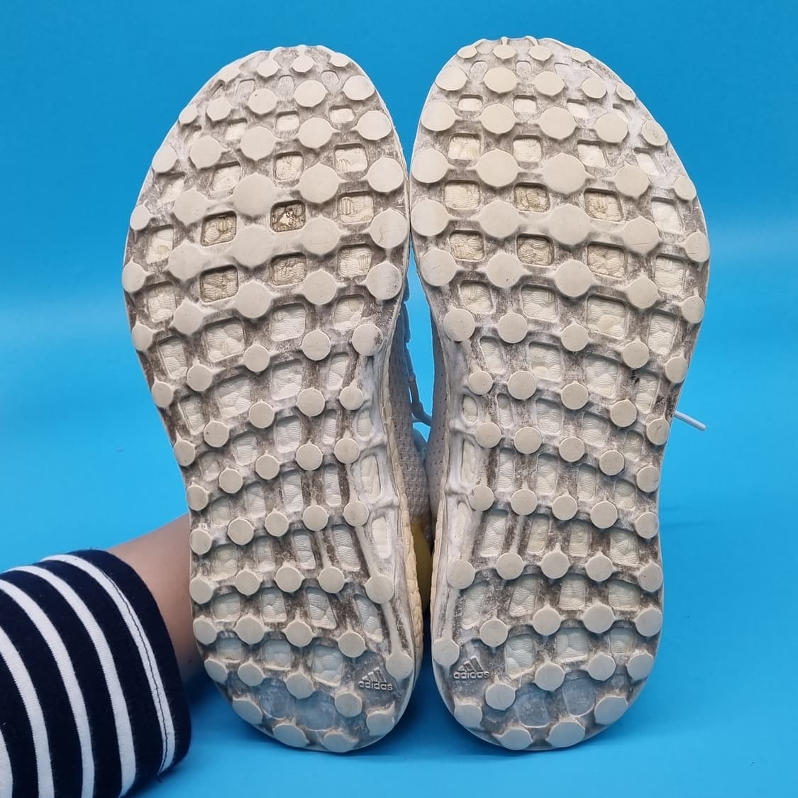 아디다스 퓨어부스트 운동화255 상품이미지3