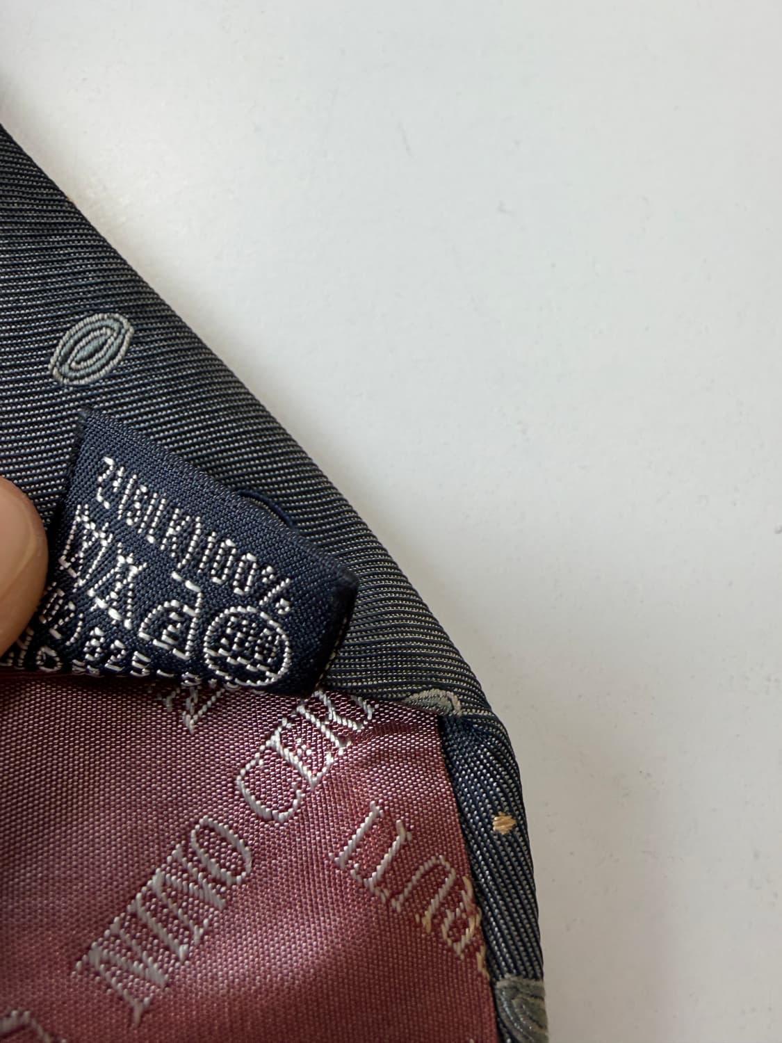 니노 세루티(NINO CERRUTI) 실크 넥타이 9.5cm 상품이미지6