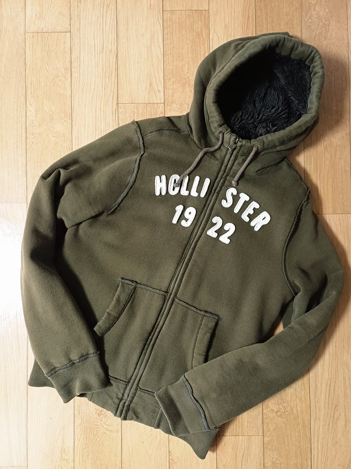 홀리스터 울프죠 올리브 그린 후드집업 상태 S급 상품이미지1