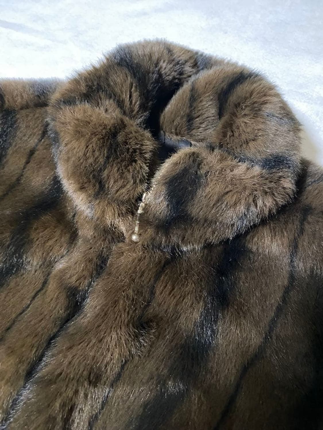 [박지훈님 착용] ernest w baker 24AW 밍크 해링턴 베스트 상품이미지4