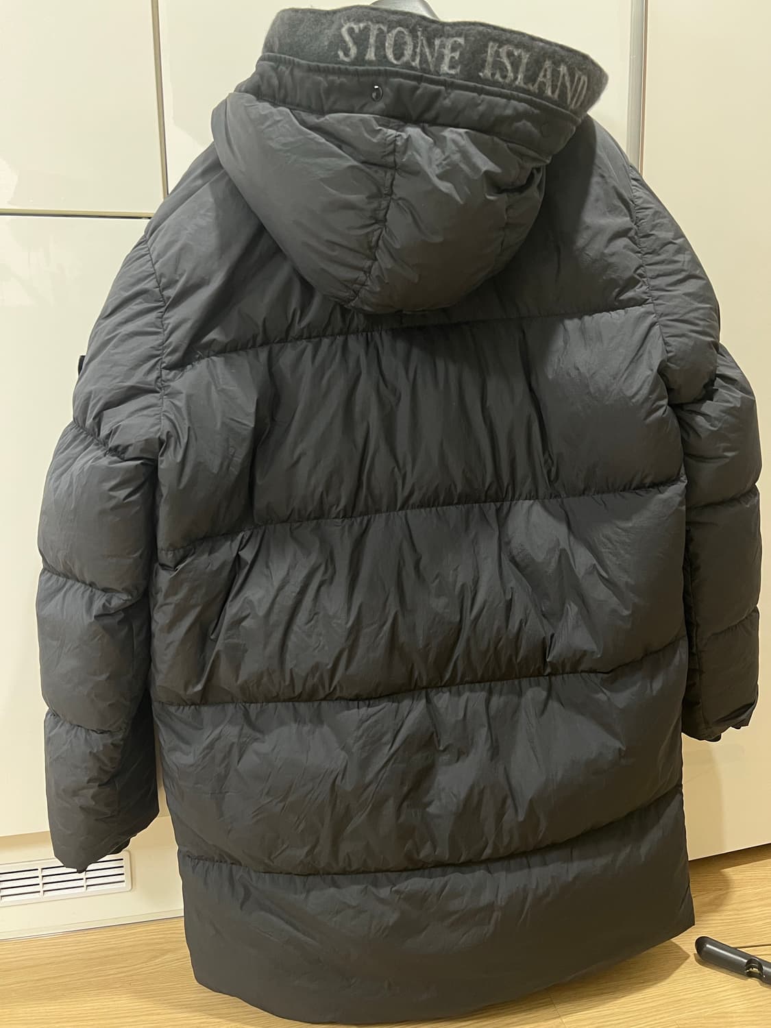 스톤아일랜드 크링클랩스 롱패딩 L (새상품급) 상품이미지2
