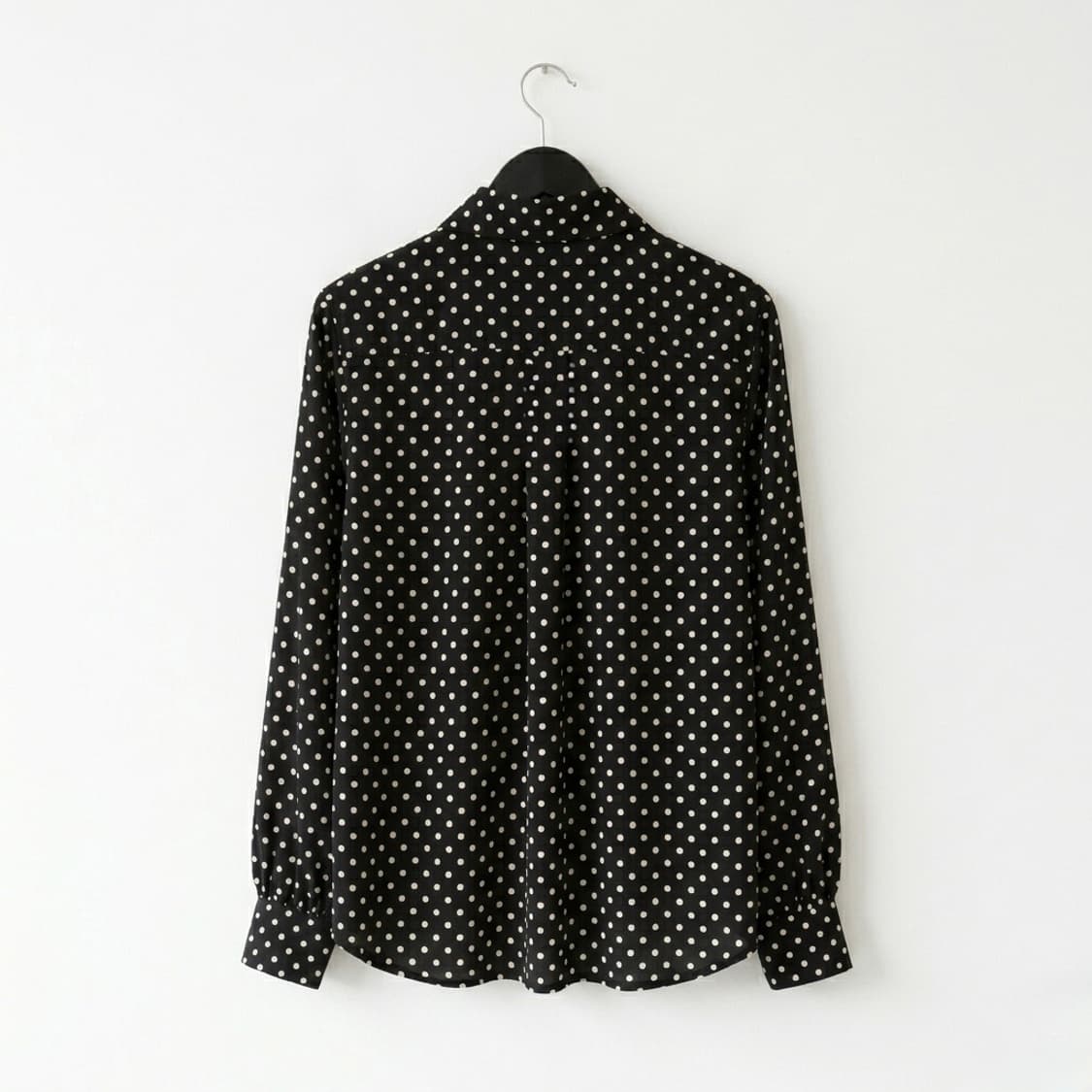 레일리안 검정 도트 블라우스 🇯🇵 상품이미지2