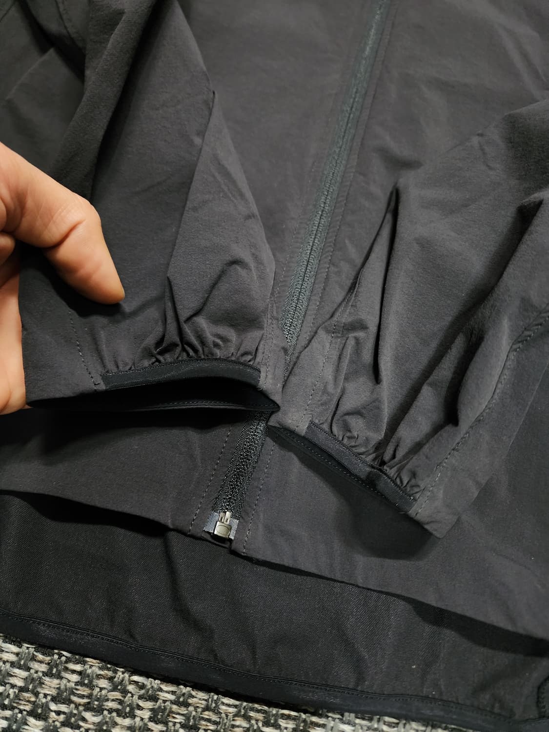 여성 아크테릭스 감마 라이트웨이트 후디자켓 XS 상품이미지8