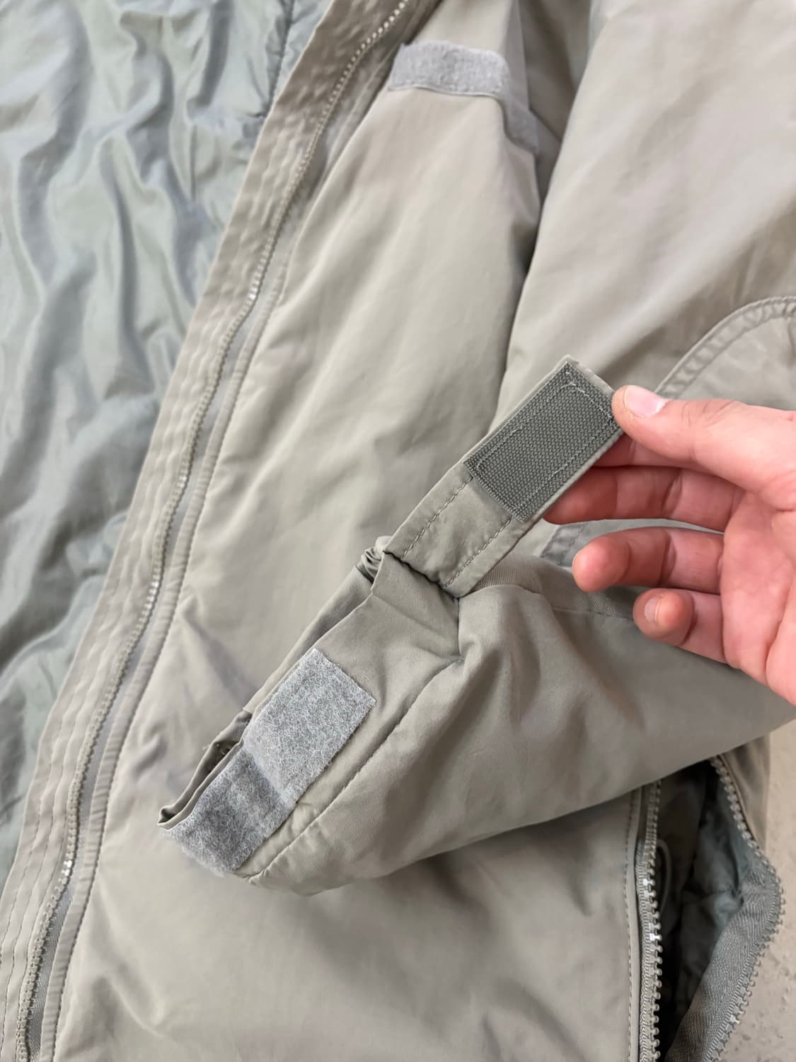 U.S Army Ecwcs Level 7 Prima-loft Parka. 상품이미지9