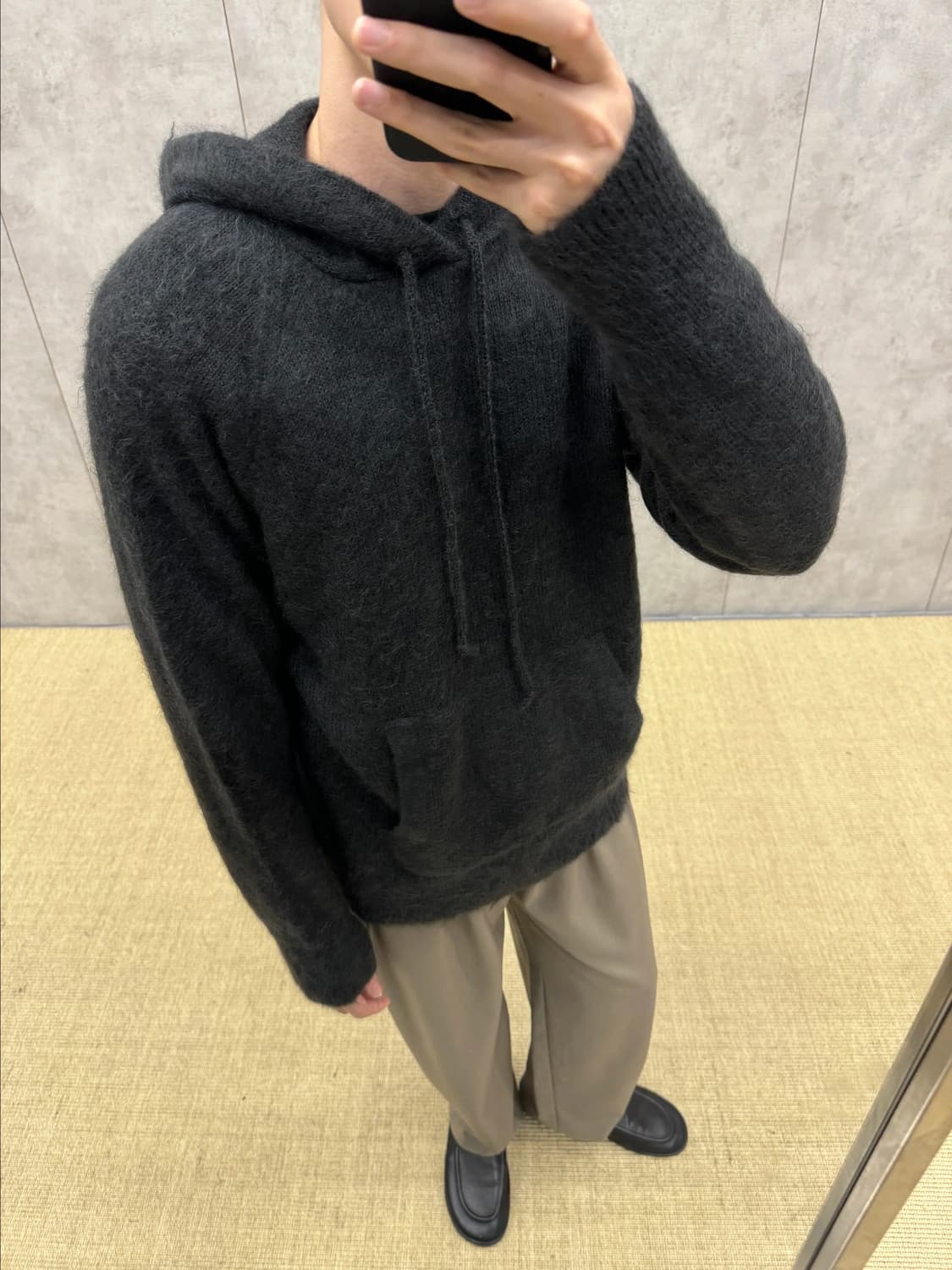 오라리 auralee 브러시드 모헤어 울 니트 후드 - 잉크 블랙 (3) 상품이미지2