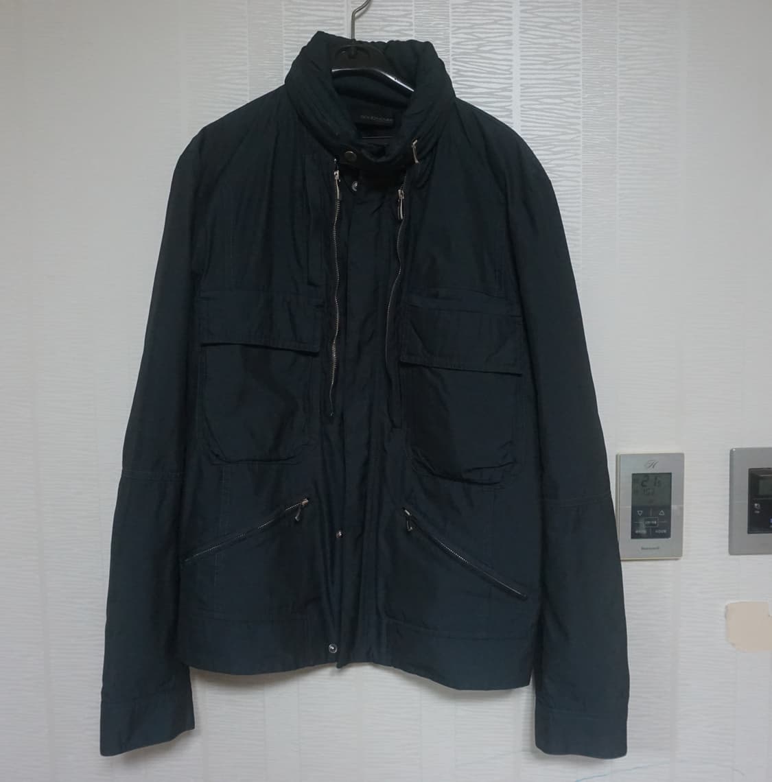 (95) 우영미 솔리드옴므 테크니컬 폴리쉘 자켓 상품이미지2