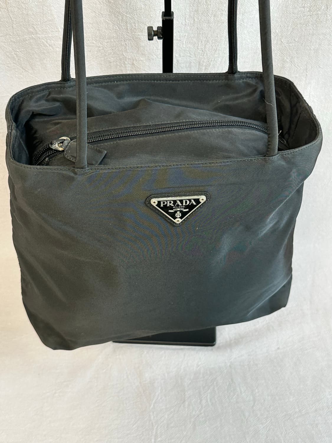 프라다 블랙 토트백 + 개런티카드 나일론 포코노 숄더백 상품이미지8